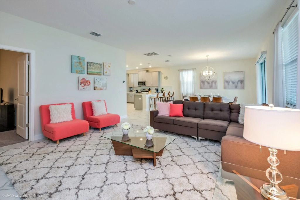 1512MAID  Ultimate 5 Bedroom 5 Bathroom, Davenport , US