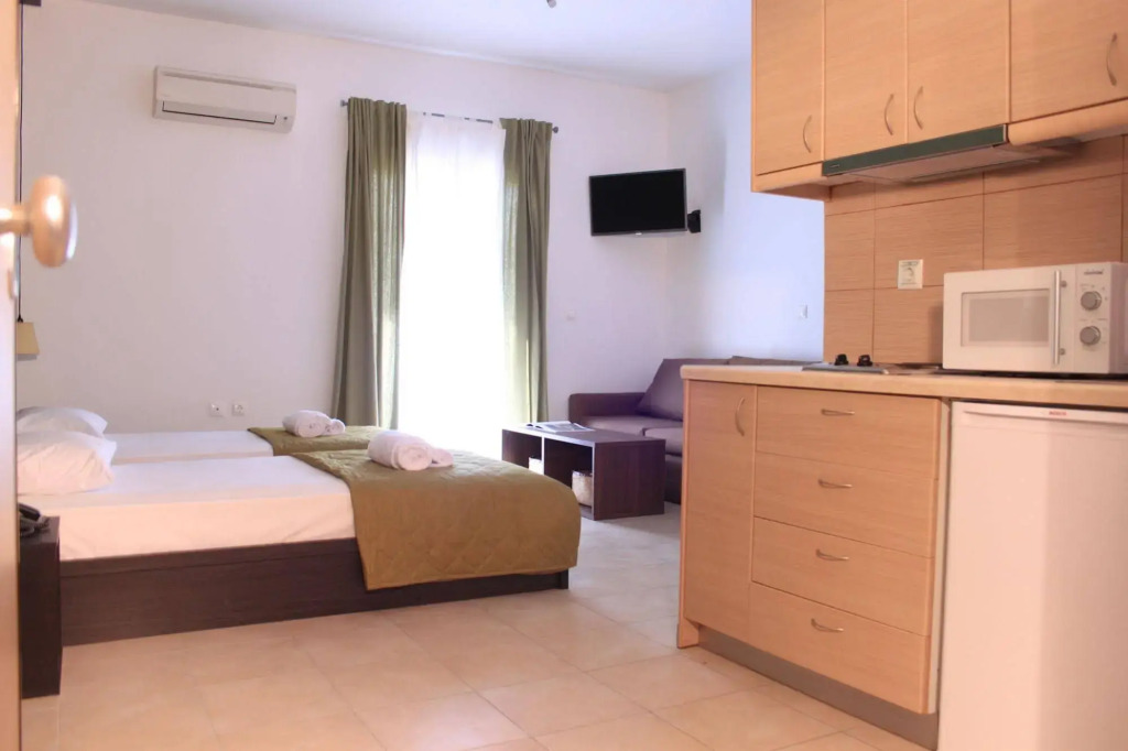 Krinis Apartments