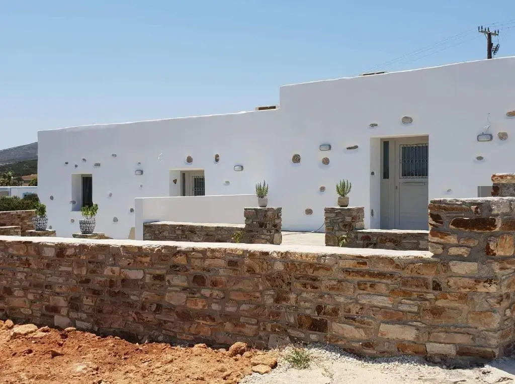 Sand & Waves House