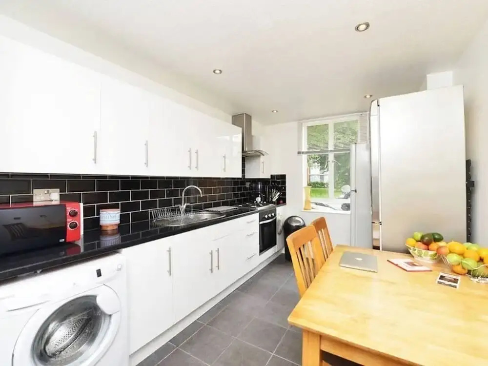 Double Room, Amazing and Cozy Near Kennington