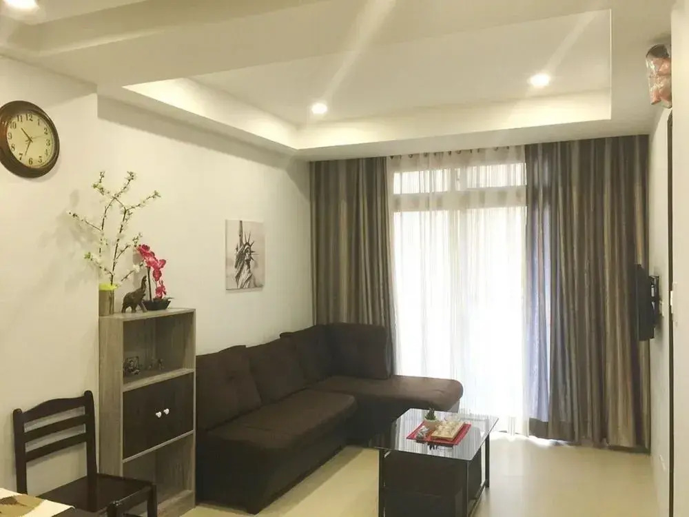 Nice & Spacious  Inn at Megatower II