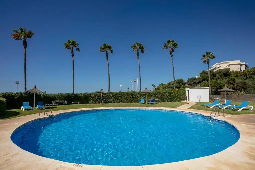 La Luna Beach