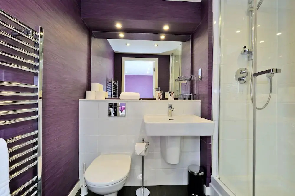 Trendy Home in Aberdeen