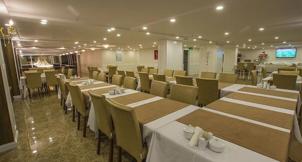 Liva Hotel