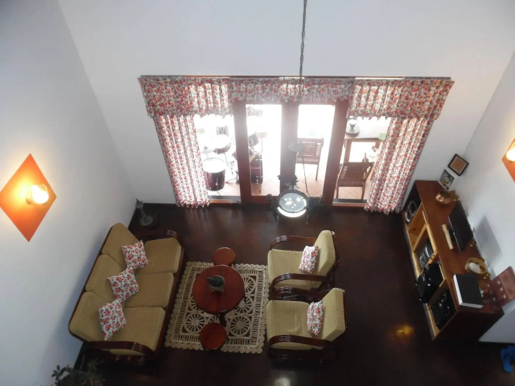 Thotupola Residence