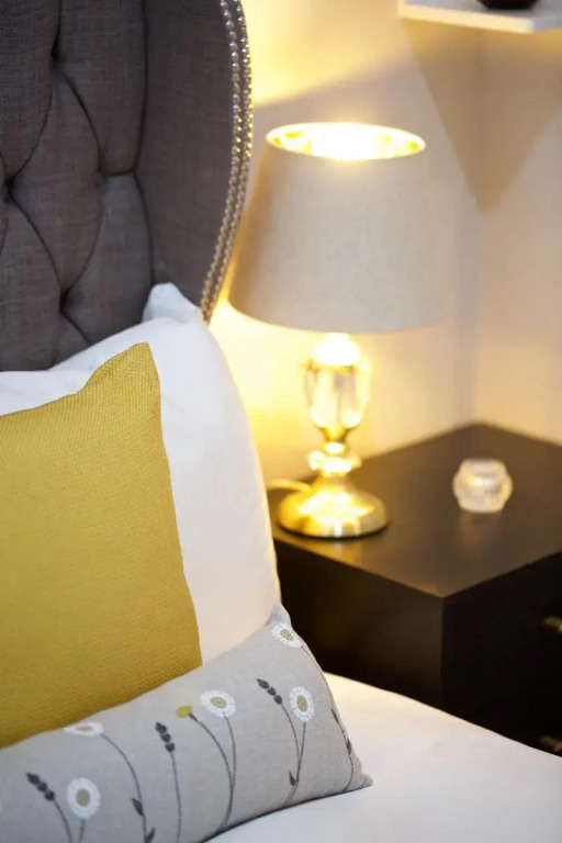 Avari Apartments - Winchester Collection