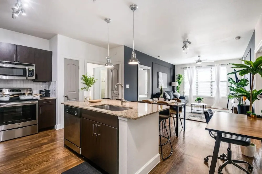 Luxury 2B Near Toyota HQ, The Star, Legacy West
