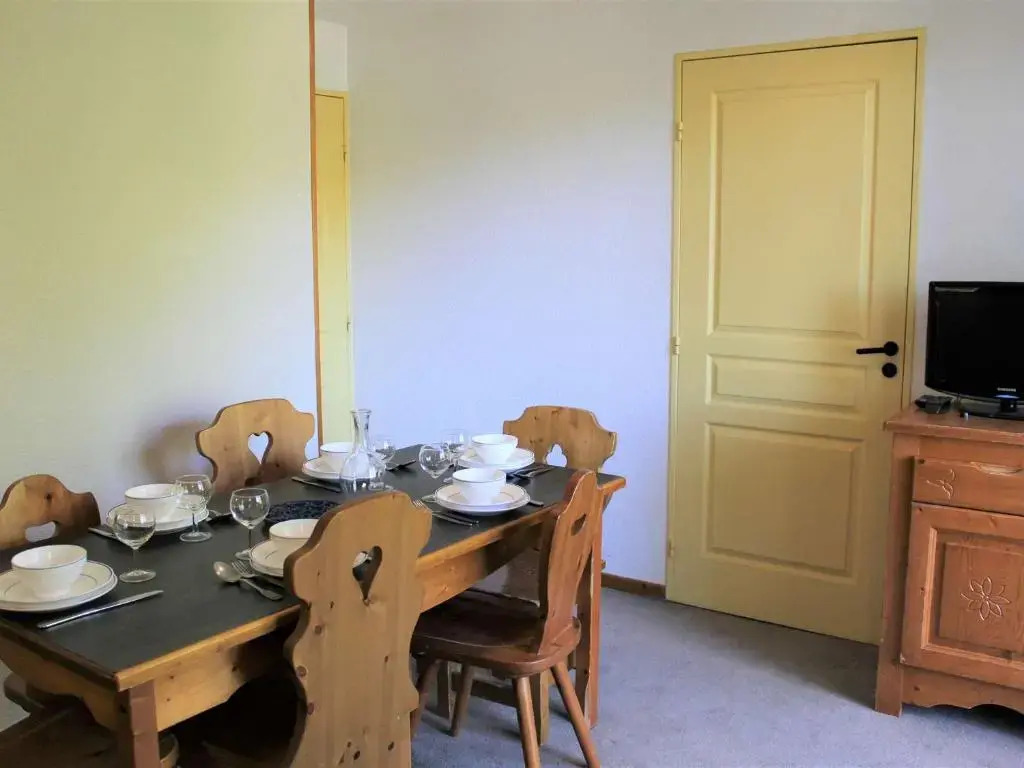 Appartement Vars, 3 pièces, 8 personnes - FR-1-330B-169