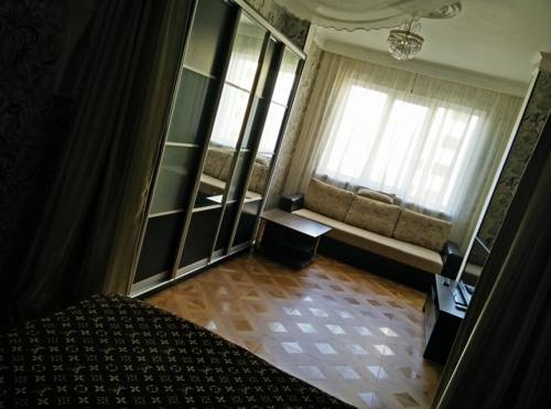 13 Level Apartments