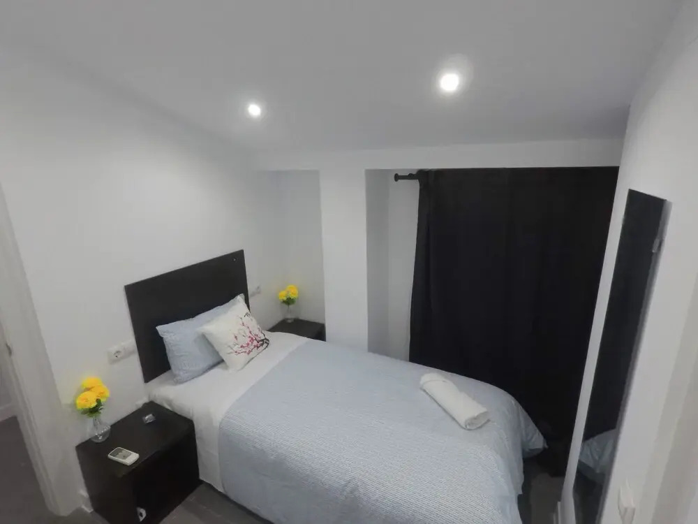 AYZ Frailes - Auto check-in property