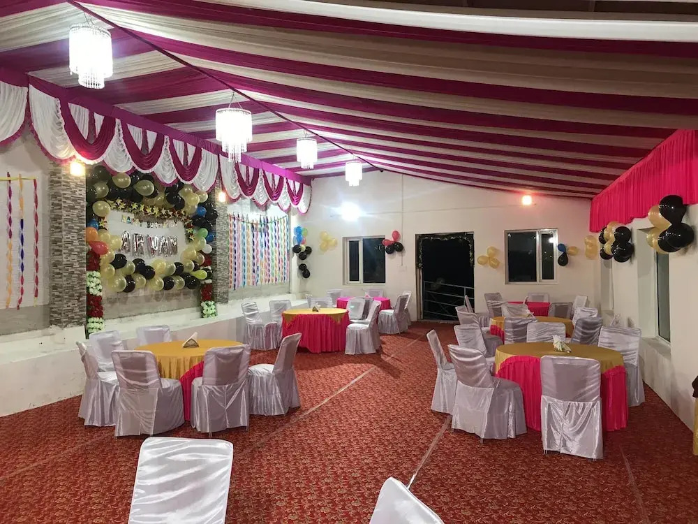 KVR Clarks Inn, Kufri
