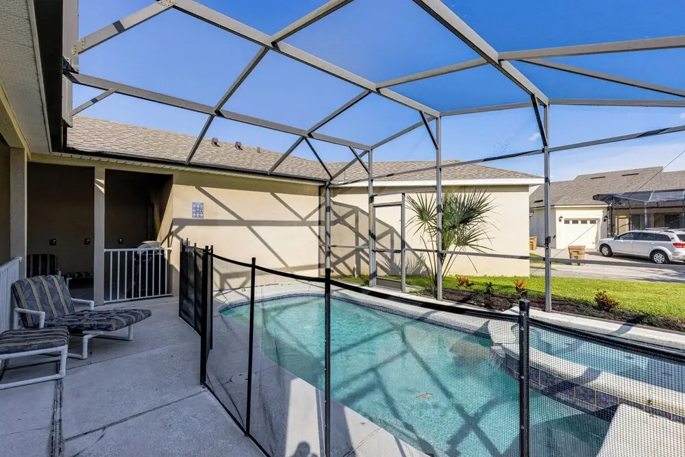 Resort Retreat w/ Outdoor Oasis: 13 Mi to Disney!
