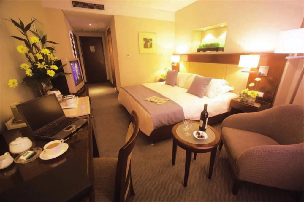 Hotel Holiday Inn