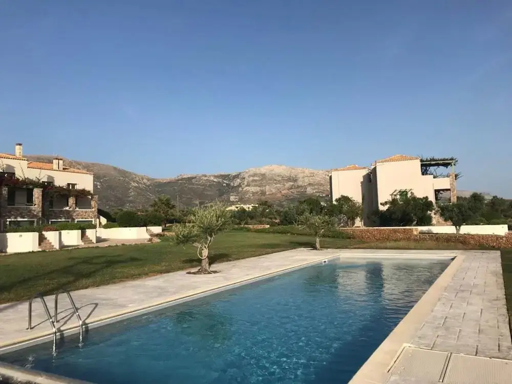 Wonderful Beach Front Villa Perfect for up to 6 People