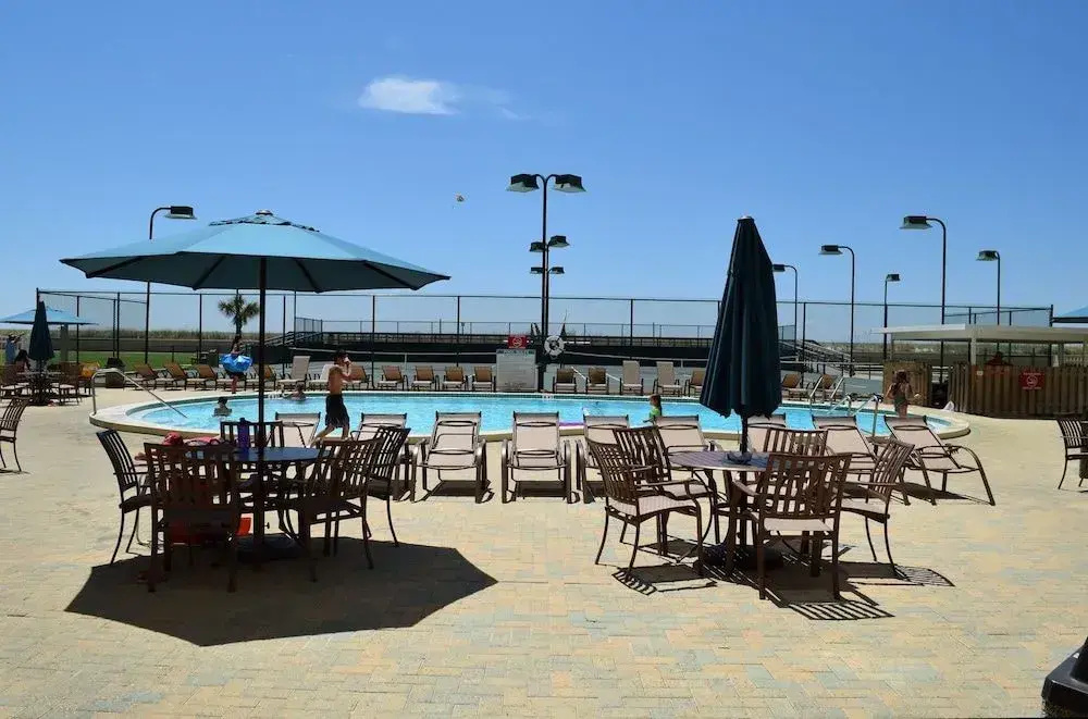 Gulf Shore Condo #314 - 2 Br condo by RedAwning
