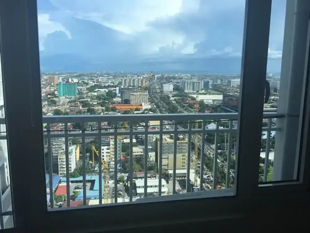 Breeze Residences