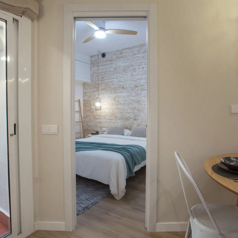 Vicens Gem Private Terrace HS Wi-fi in Gracia by Myrentalhost