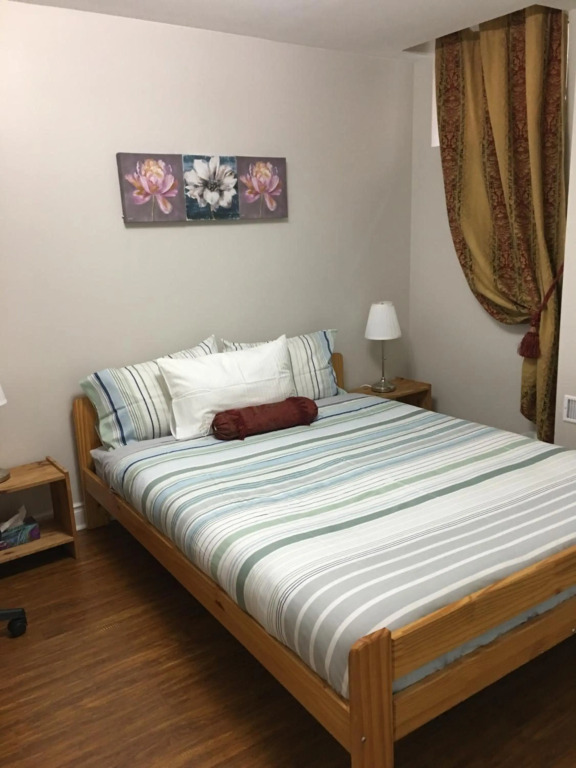 Clean, Beautiful & Modern 2 bedroom apartment