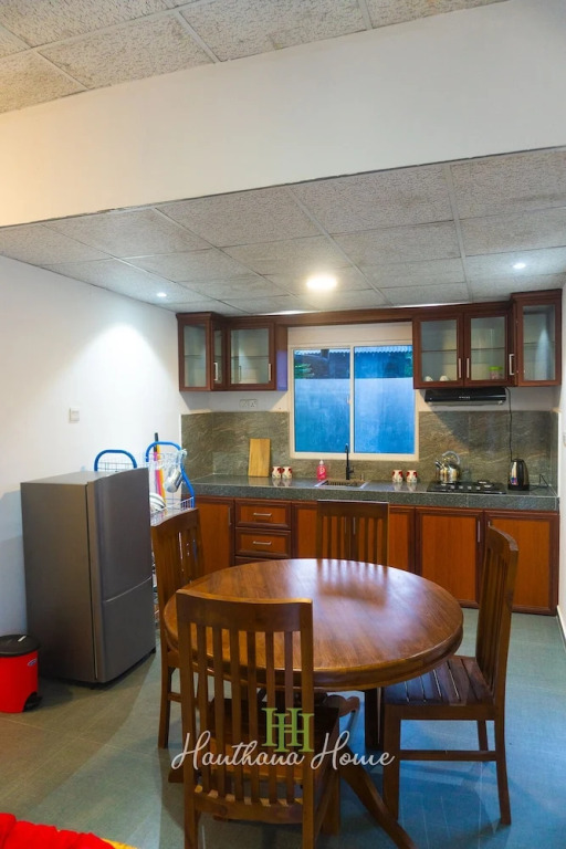 Hanthan Hotel