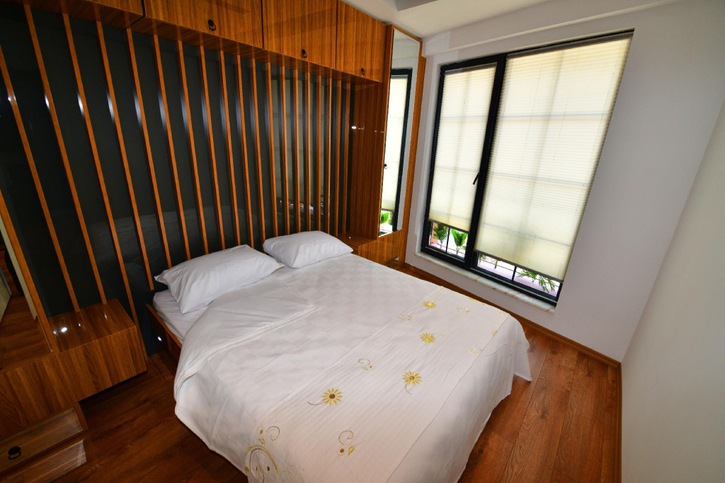 Black Lake Hotel