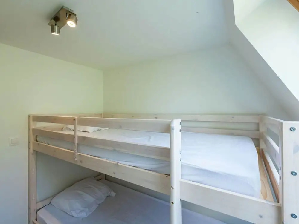 Lovely Holiday Home in Adinkerke With Fenced Garden