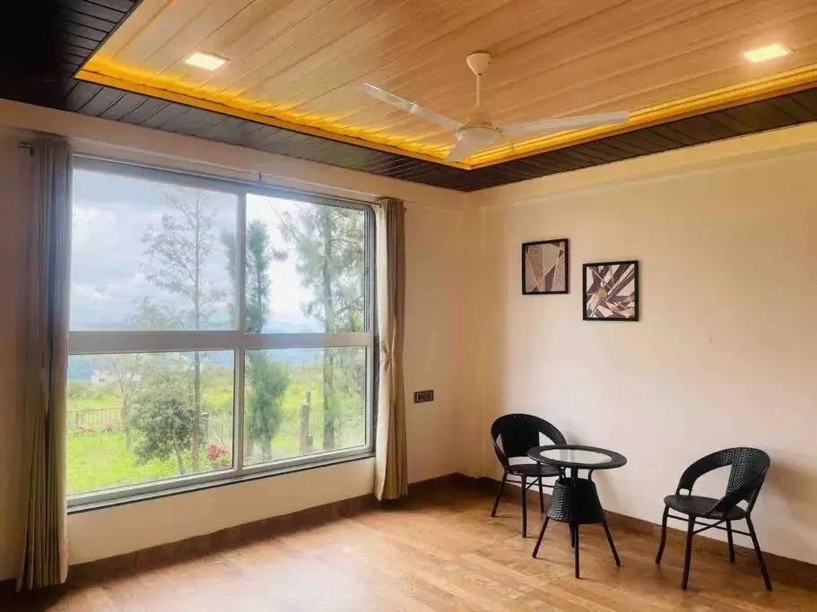 West Valley Villa Casa East