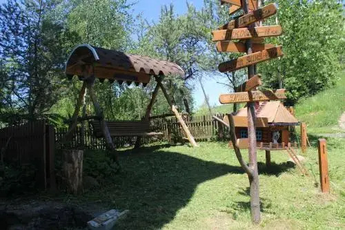 Hotel Yasinya