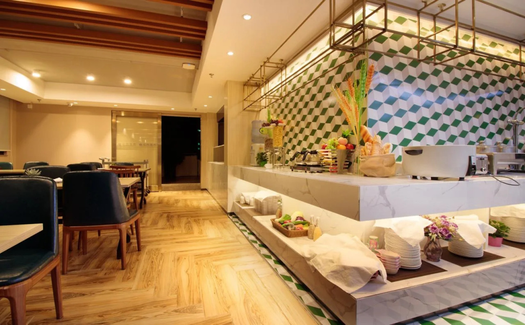 Insail Hotel Guangzhou University of Chinese Medicine Metro Branch
