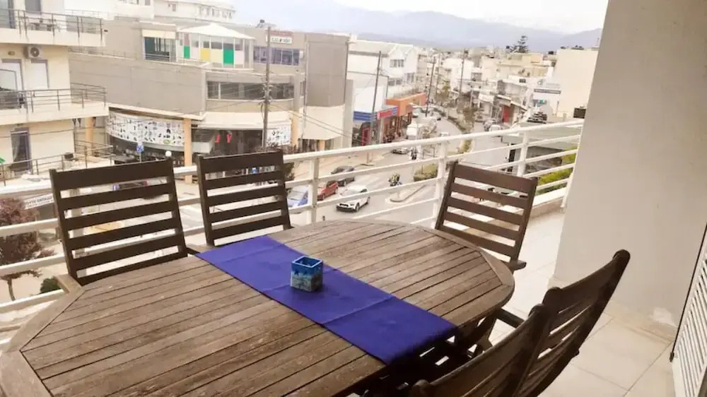 Cozy large family apartment sea view