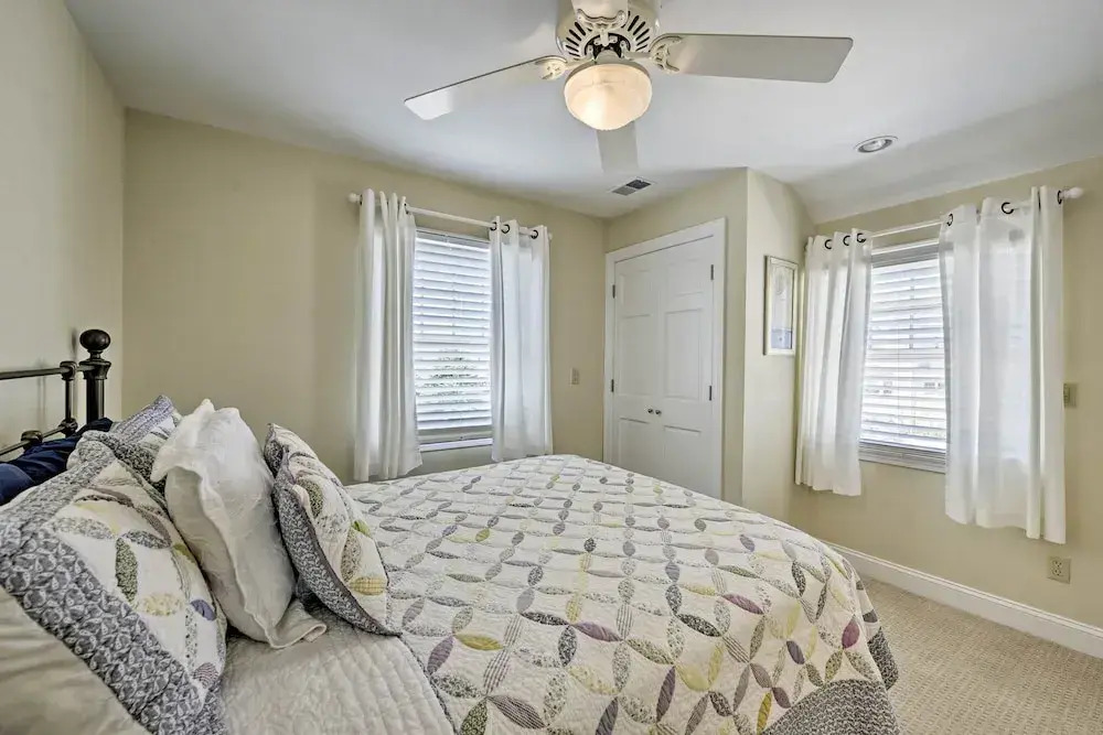 Lavallette House w/ Fenced Yard & Gas Grill!