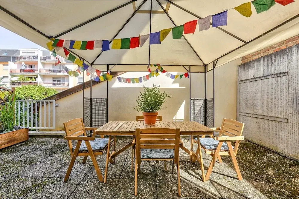 Charming 3 Room Apartment With Terrace - Strasbourg