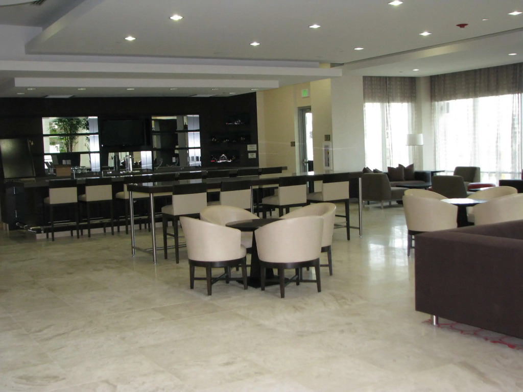 Embassy Suites Ontario - Airport