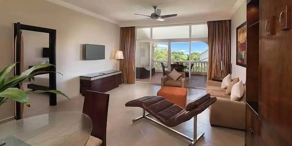 Presidential Suites - ROOM ONLY