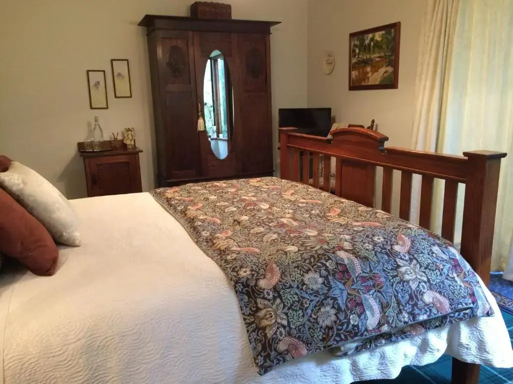 Whispering Pines Bed and Breakfast