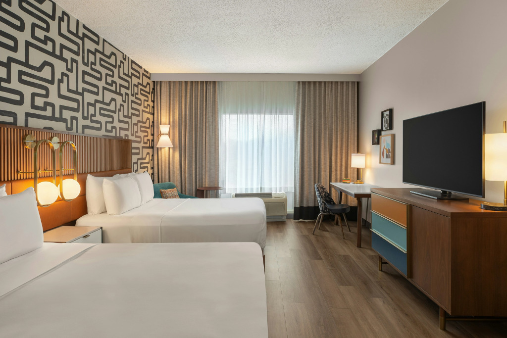 Hotel Indigo Columbus Architectural Center by IHG