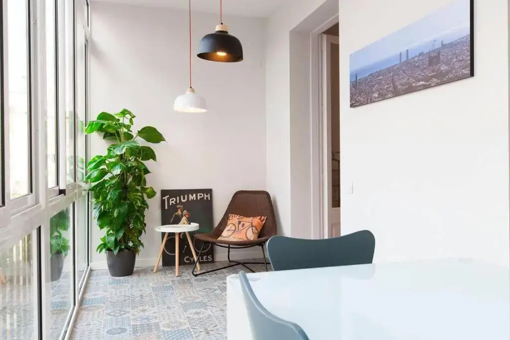 Perfectly located 4bed 4bath apartment in Barcelona 2 2