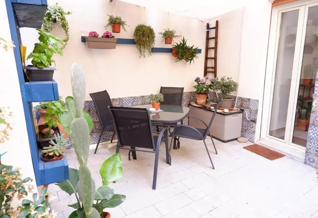 SantAgostino Apartment with Terrace by Wonderful Italy