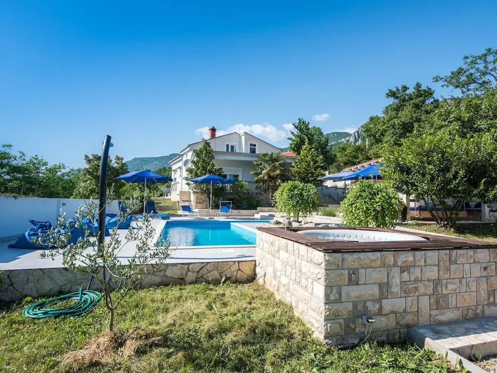 Wonderful Villa With Private Pool Surrounded by Nature