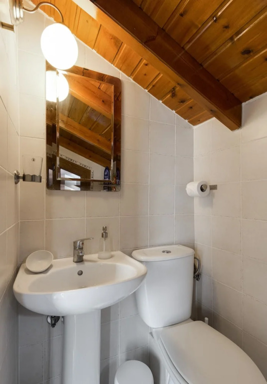 Stylish, big & bright family Villa