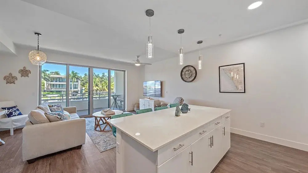 Sunsets At The Strand 1 Bedroom Condo