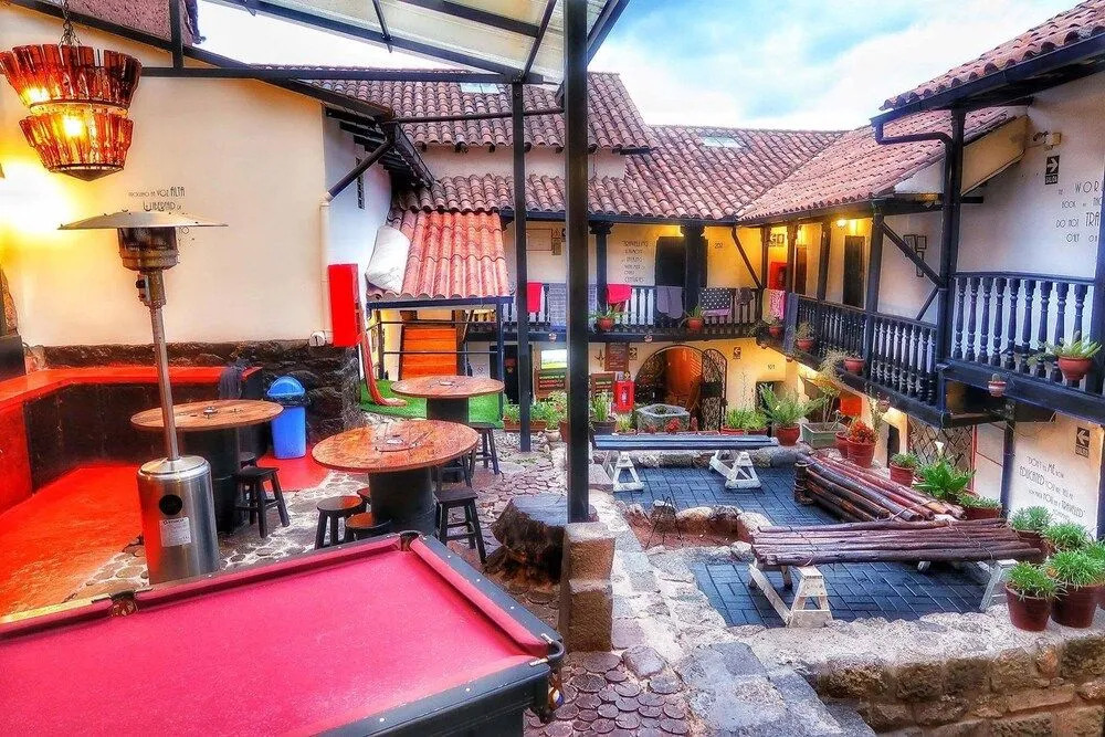 Intro Hostels Cusco