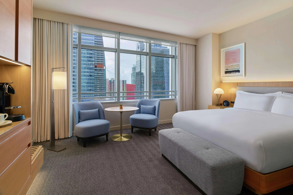 Отель Brickell Arch, a Luxury Collection Hotel, Miami