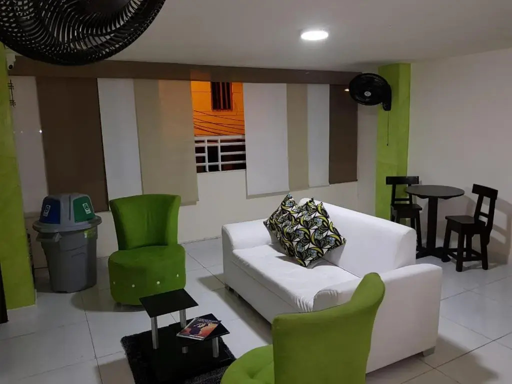 Grand Amadeus Hotel