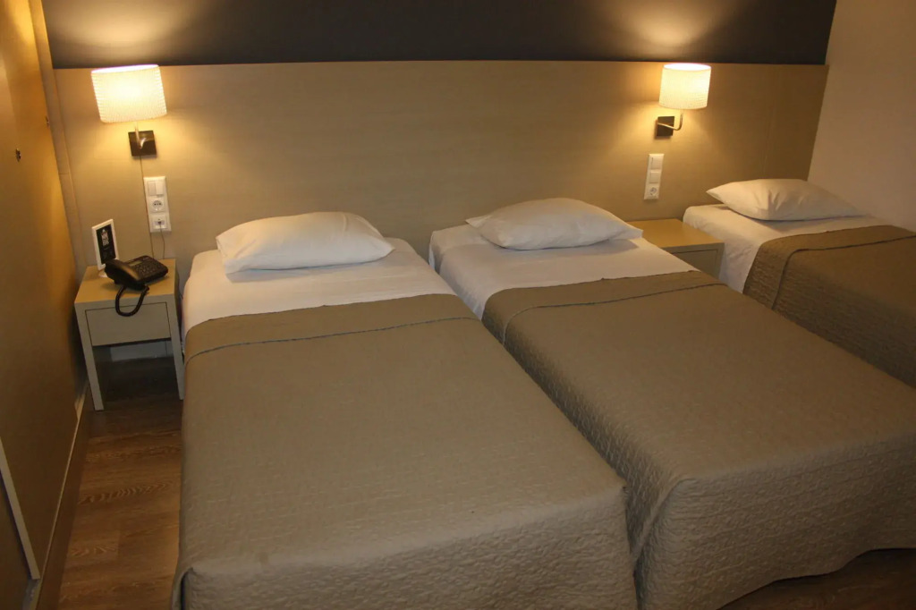 Dionisos Hotel