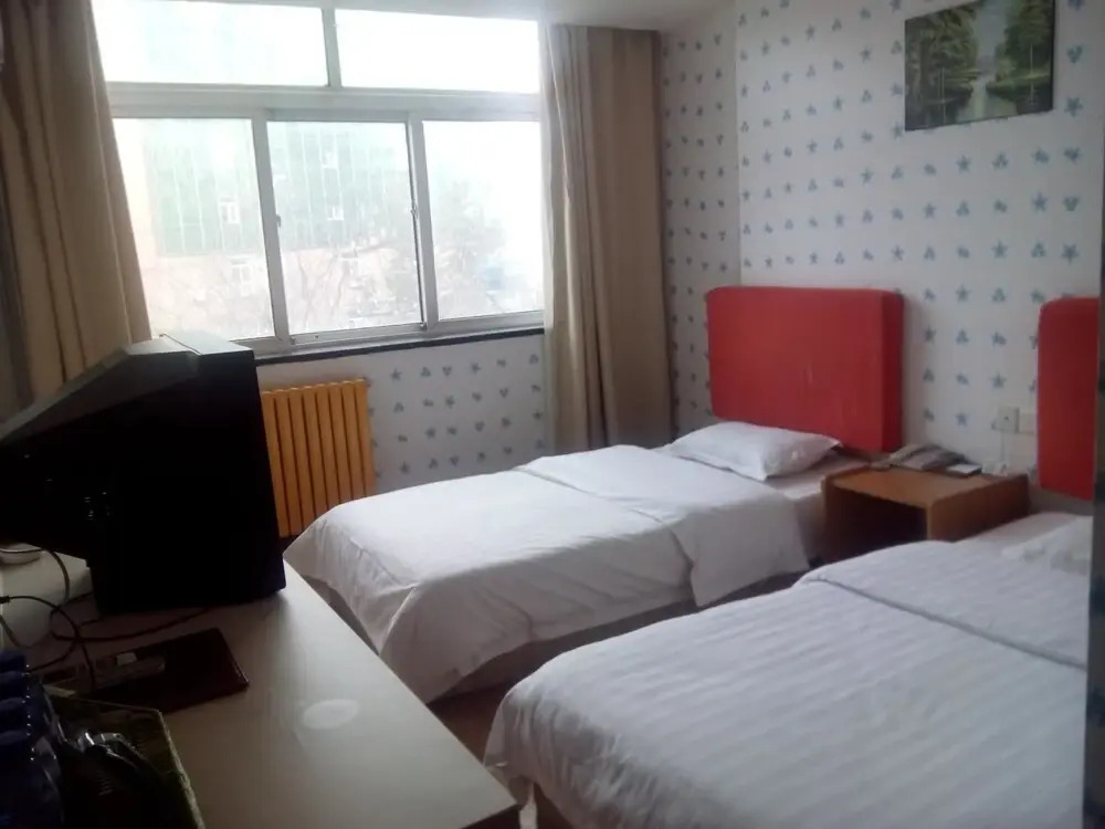 Huanghelou Business Hotel