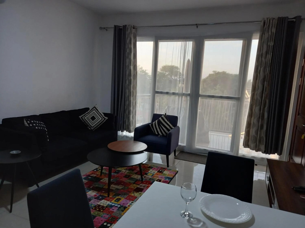 Premier Executive Apartment - The Ivy, East Legon