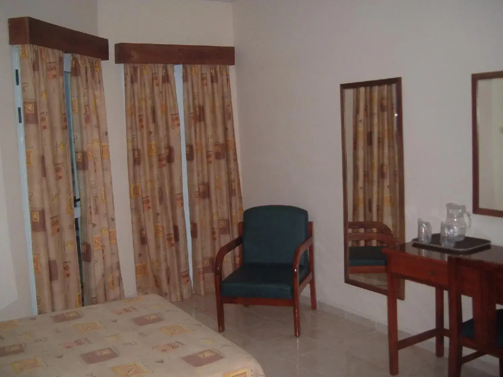 Hotel Paseo Habana