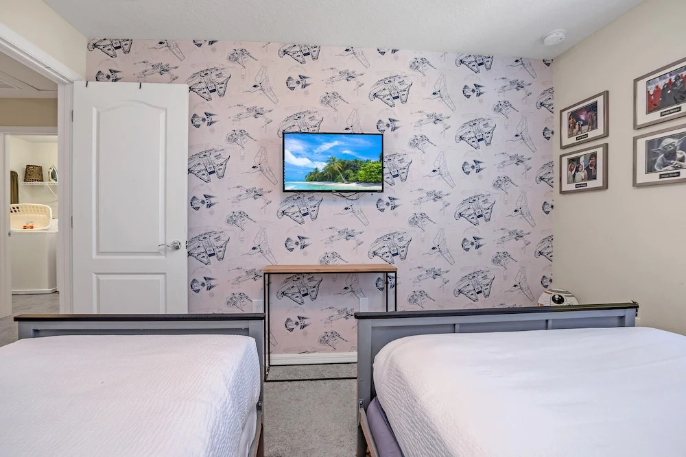 Private Pool Villa, FREE Water Park, Near Disney