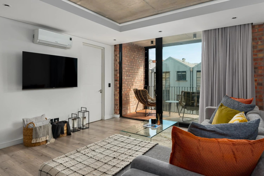 The Signature Apartments
