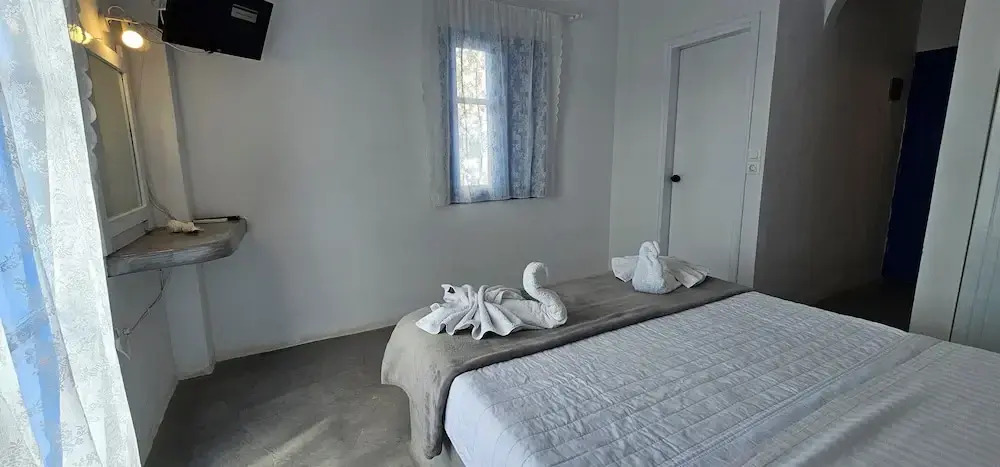 Hotel Pleasure Blackbeach Santorini